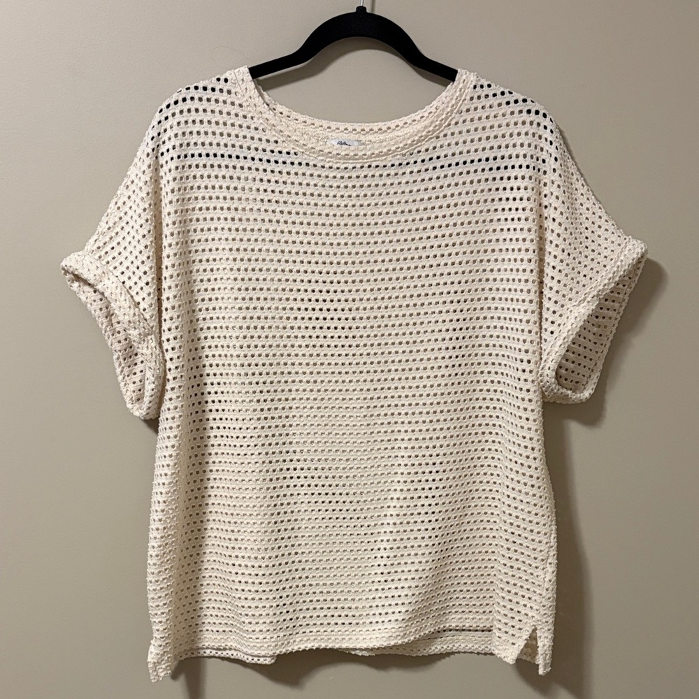 Reitmans Cream Short Sleeve Knit Top